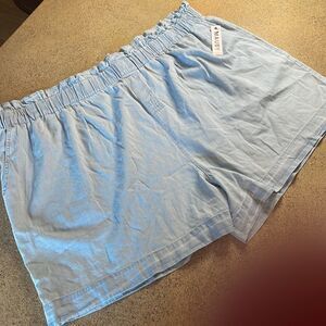 Mauby Flowing Paperbag Shorts in light blue chambray sz 3X